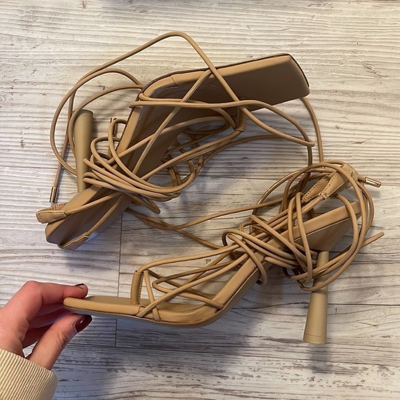 GIA BORGHINI x RHW Tall Lace Up Sandal in Biscotti size 37.5 - Picture 9 of 9